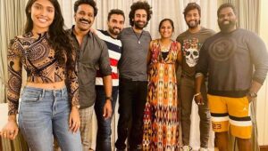 Nandha Durairaj Instagram - Wat a lovely get together😍😍😍.. @umapathyramaiah @narayan_live @gayathrireddyofficial @lakshmipriyaachandramouli @amzathh.khan @besant_ravi ..missed u @aishwarya.krish @indraja_sankar17 #survivor #survivor2020 #survivor2021 #zeetamil #zee #zeetv#survivortamil