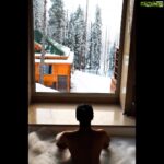 Nandini Rai Instagram - Enjoying a different kind of bubbly. #bath #bubbles #enjoy #weather The Khyber Himalayan Resort & Spa