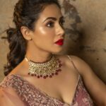 Nandini Rai Instagram - Never whine, never complain, never try to justify yourself. ... Photographer :@chinthuu_klicks Outfit : @sashivangapallicouture Jewelry : @pmj_jewels Makeup: @deepikakarnanimakeovers Hair stylist : @hairstyleby_vamsi styled: @sushmitha_bommidi Assisted by :@hamitha_dekka Location : @themayabazar #pictures #nevergiveup #beyourself #fashionstylist #lipstick