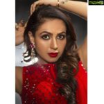 Nandini Rai Instagram – The red sun was plated in the sky like water. 
Coustme : @neerusindia
Photo click : @chinthuu_klicks
Makeup: @nookesh.malla,
Hair stylist : @hairstylistravi
Place : @prismhyderabad
Jewellery : @sitarajewellery
#smile #eyes #red #dress #photooftheday