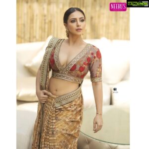 Nandini Rai Instagram - Another feather added to my career as I am happy to be associated with a brand like NEERUS ! Apna Hyderabadi fashion meets apni Hyderabadi girl 😁 Coustme : @neerusindia Photo click : @chinthuu_klicks Makeup: @nookesh.malla, Hair stylist : @prajapathiravi, #photo #fashion #cute #lookoftheday #lifestyle Prism Club and Kitchen
