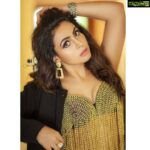 Nandini Rai Instagram – Beauty is power.
Photo click : @chinthuu_klicks
Makeup: @nookesh.malla, @sindhujaareddy
Hair stylist : @srinu_hairstylist
#life #fashion #time #hair #love