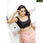 Nandini Rai Instagram - I don't do fashion. I am fashion Costumes : @crazzy_cutz Photo click : @chinthuu_klicks Makeup: @makeup_by_poornima Hair stylist : @hairologyby_chinna Jewellery : @fashions_of_bhavya Location : @thedramaland #fashion #fashionable #stylish
