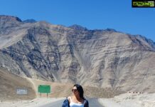 Nandini Rai Instagram - Vibes..... #magnetichill #sangam #mountains #breathe #peace #livelovelaugh #energy #nandinirai Magnetic Field Leh