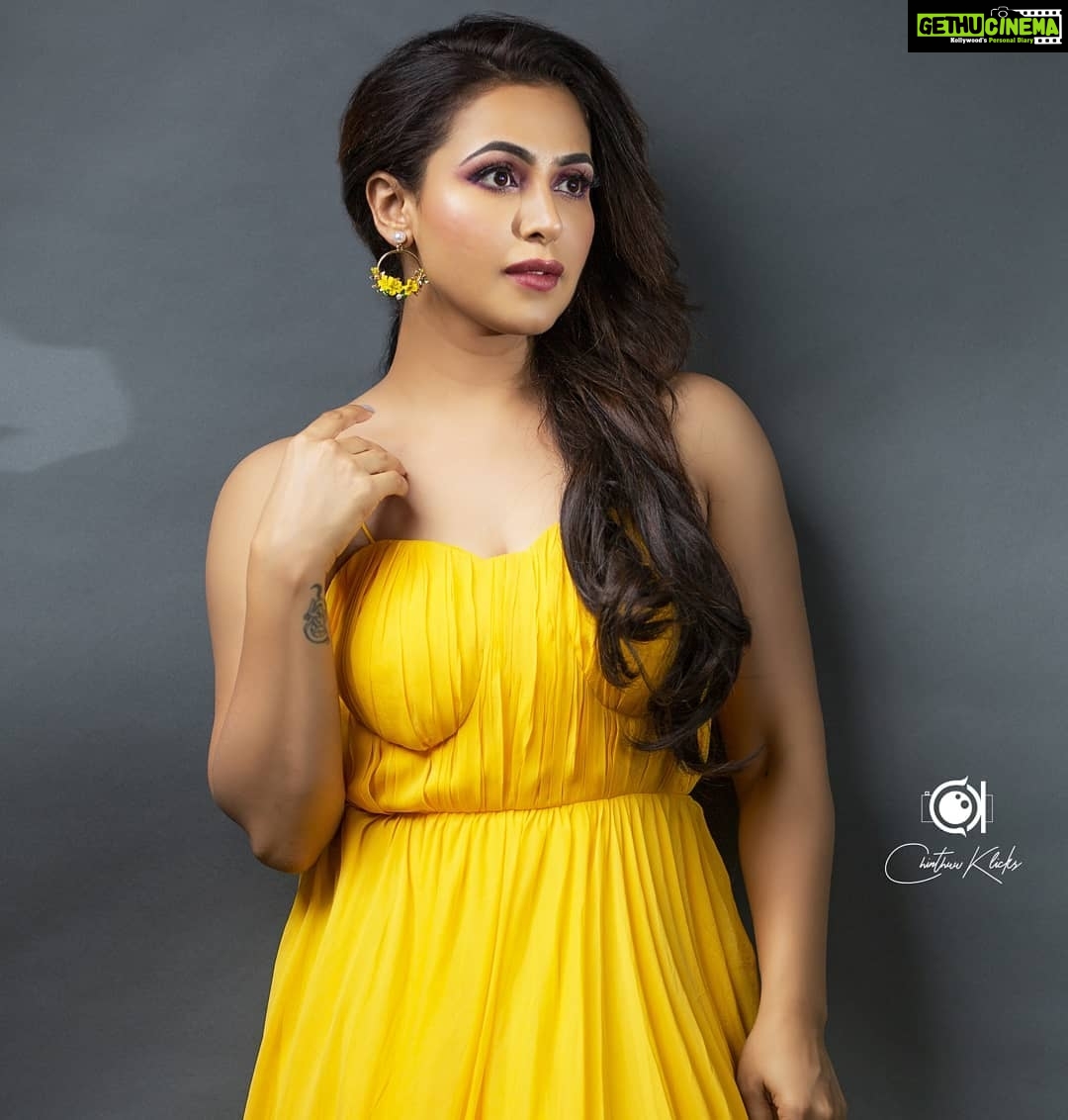 Nandini Rai Instagram - A flower cannot blossom without sunshine. #sunshine #yellow #picoftheday #positivevibes