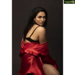Nandini Rai Instagram - Style is the dress of thoughts. ~ Philip Dormer Stanhope Photography : @shareefnandyala Styling : @stylebyshree Makeup: @maskmakeupartist Hair : @hairologyby_chinna #red #makeuplooks #hairstyle #lookoftheday