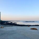 Nandita Das Instagram – Morning walk on the Carter road promenade. Bandra is one of the most happening neighbourhoods in Mumbai. Both these views exist simultaneously, shamelessly. #bmc #bandra #pollution