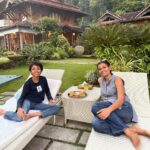 Nandita Das Instagram – A one day holiday by the sea. Pakoda and nimbu pani completes it 😉 Goa, India