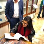 Nandita Das Instagram – The Delhi book launch was special for many reasons- KNM was a beautiful setting- in the midst of art by women artists on Partition, one of the best moderators I have conversed with – Rakhshanda Jalil and many friends in the audience, some who have seen me since I was a child.  And my parents, who have always supported my life and work choices. Couldn’t have asked for more.

@knmaindia @rakhshandajalil Kiran Nadar Museum of Art