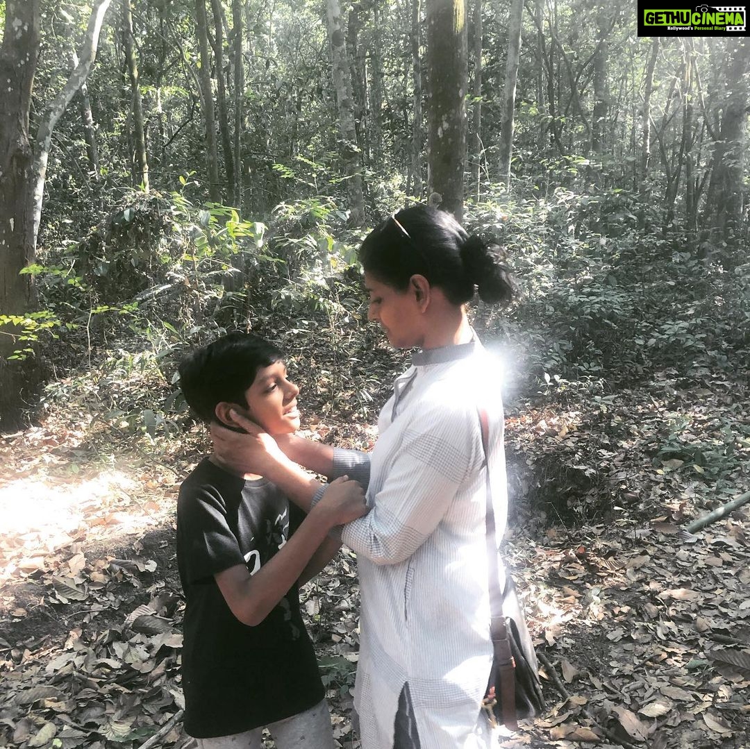 Nandita Das Instagram - In #vietnam. Magical sunset. Heard shocking & brave stories of how the people fought the Americans and made Cu Chi tunnels. Then ate some fascinating sticky rice, like a ball! A break with my son is my only downtime activity!