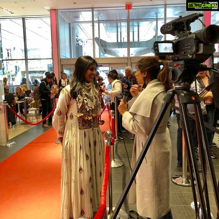 Nandita Das Instagram - Last evening's screening of @mantofilm was incredible! Full house and fuller response from the @tiff_net audience! Couldn't have asked for more. Now dear audiences, pls vote for the film - www.tiff.net/vote/ (LINK IN STORY) Need your support! #Manto #MantoAtTIFF #Mantoiyat