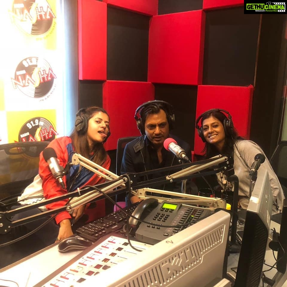 Nandita Das Instagram - Radio interviews galore today, with partners-in-#Mantoiyat, @snekhanwalkar and @nawazuddin._siddiqui! @mantofilm