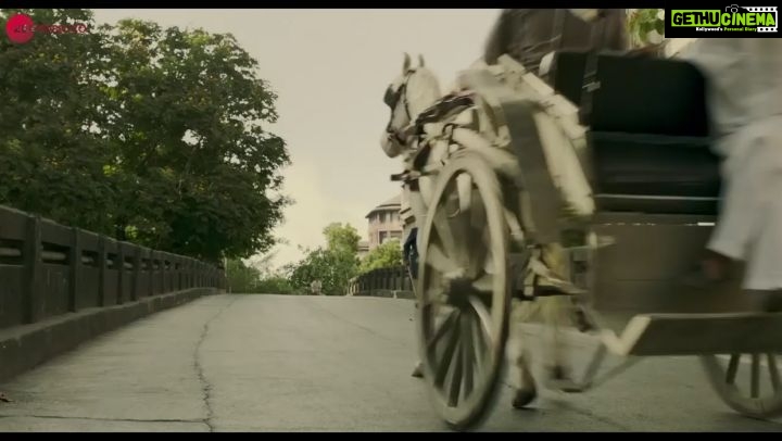 Nandita Das Instagram - In case you missed it : .@snekhanwalkar recreates the magic of the 1940s, in the voice of @shankar.mahadevan. #NagriNagri, song out now! Link in bio. @mantofilm @zeemusiccompany @viacom18motionpictures @hp_india #FilmStoc @nanditadasofficial @nawazuddin._siddiqui @rasikadugal #PareshRawal #JavedAkhtar #RishiKapoor @gurdasmaanjeeyo @tahirrajbhasin #JatishVarma #SameerDixit @MagicIfFilms #Manto