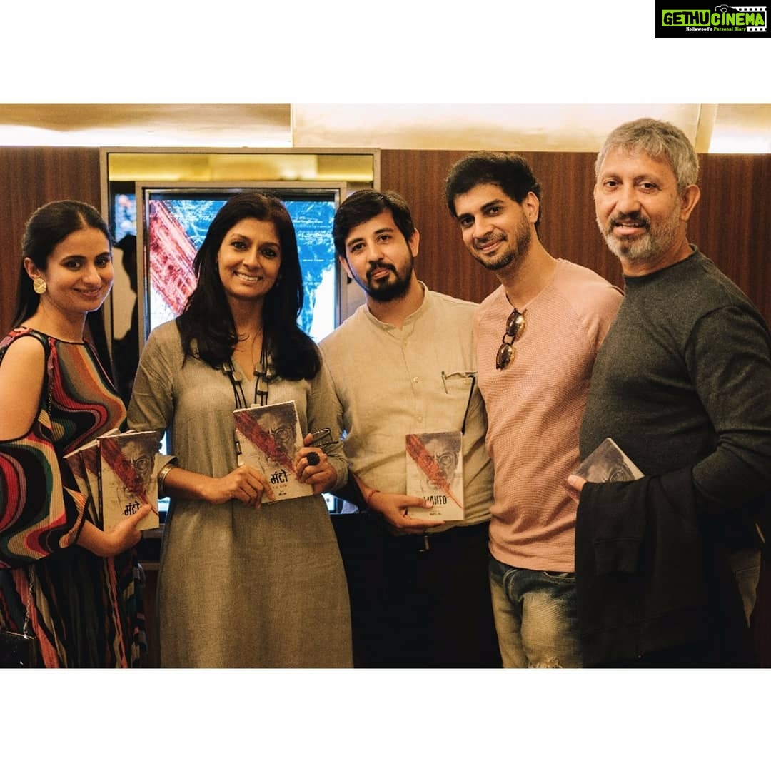 Nandita Das Instagram - First screening in India, that too with cast and crew. The reaction was overwhelming, couldn't have asked for more! @mantofilm @viacom18motionpictures @hp_india #filmstoc #magiciffilms @nawazuddin._siddiqui @rasikadugal @tahirrajbhasin @rajshri_deshpande @gurdasmaanjeeyo @divyadutta25 @itsvijayvarma @shashank.sunny.arora #Manto #MantoFilm #nawazuddinsiddiqui Photos (colour) by @adityavarmaarts Photos (black and white) by @avani.rai