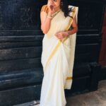 Nandita Swetha Instagram - Little more to add to my gallery. #sareelove #Nofilters #Nomakup #Temple #Marriage #Kerala #Thrissur