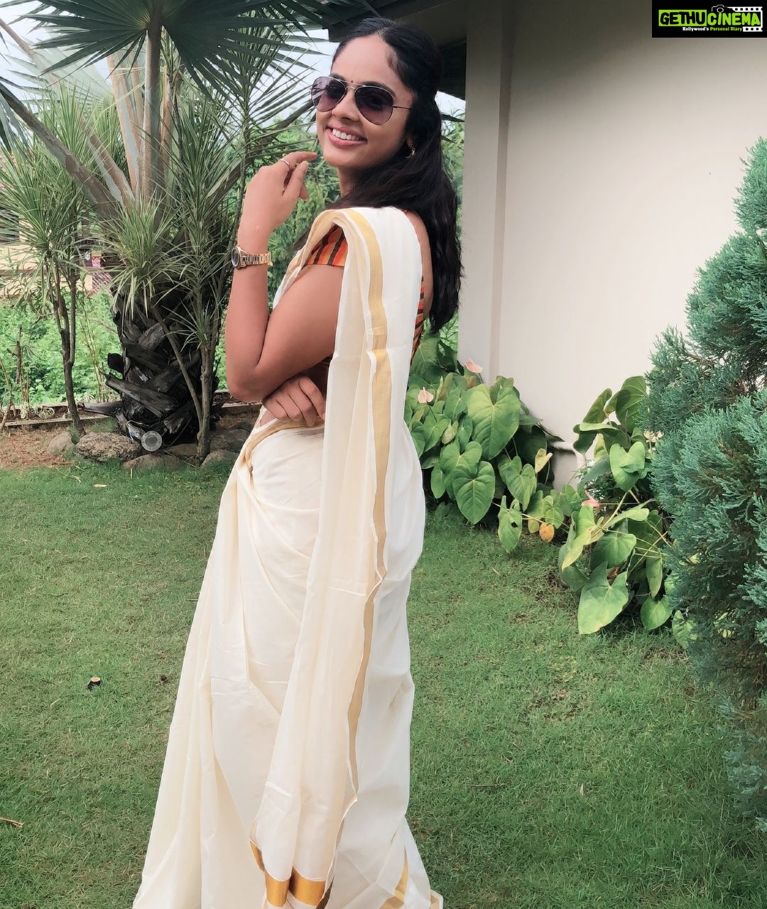 Nandita Swetha Instagram - Watevr it is. Show off as if u r the happiest person in the worldπππ #Soul #Positive #kerala