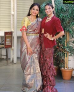 Nandita Swetha Instagram - Indian fashion mix✨ @nanditaswethaa wearing a beautiful silk saree and i am wearing a Indo-western outfit. Both look beautiful in its own way . . . Saree from : @mayurika_thefreshfashion . . #vsway#fashiongram#fashionaddict#love #fashionista #photography #instagood #photooftheday #art #picoftheday #photo #artist #instadaily #fashion #fashiondiaries #nanditaswetha#hyderabad#southindianweddings#ootd#fashionblogger #actress Bangalore, India