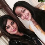 Nandita Swetha Instagram - Who wil miss the selfie along with this pretty lady😍