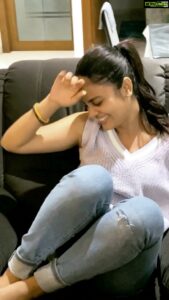 Nandita Swetha Instagram - I am too shy to watch myself you know🙈🙈🙈
.
#MGRMAGAN #Tamilsong