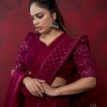 Nandita Swetha Instagram – How many hearts is 100000000 hearts❤️❤️
.
Outfit by @sravya_lingamaneni @mahalakshmi_couture 
Hair @vadhuvumakeupstudio 
Asst @thiru_n3 
.
#dhee14 #telugushow #realityshow