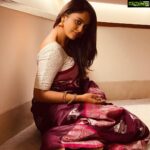 Nandita Swetha Instagram – Being in my comfort outfit 👋👋
,
Wearing @aaru_s_boutique 
.
#mixnmatch #saree #collaboration