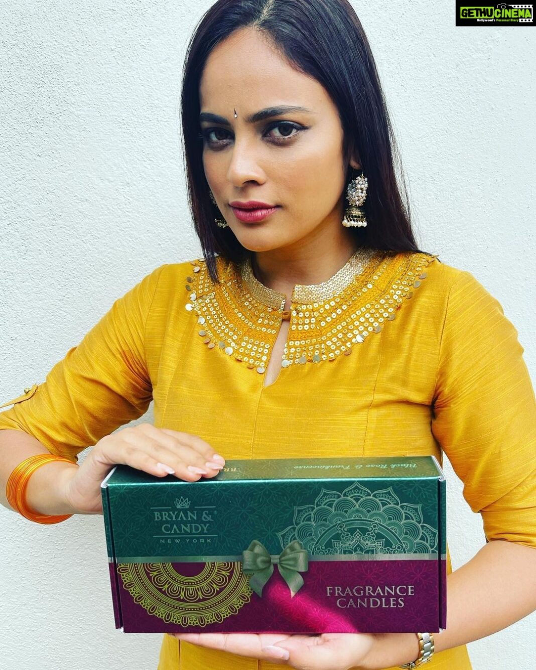 Nandita Swetha Instagram - Take your senses on a blissful journey as you enjoy the calming aromas of Bryan & Candy's new scented candle collection! 🌟Elegantly printed Tin containers 🌟100% Natural Soy Wax, Pure essential Oils 🌟Pure Cotton Wick 🌟18-28 Hours Burn Time 🌟Reusable Tin containers Bryan & Candy scented candles are the perfect choice for a festive celebration, yoga or meditation sessions, or simply for a leisurely bed and bath experience. The perfect gift for you and your loved ones for any occasion. Add a divine fragrance to your celebrations! Shop now. #fragrance #homefragrance #luxurycandles #candles #soycandles #soywax #Bryanandcandy #bryanandcandy #BnCCandle #candle #candles #Gift #DiwaliGifting #Diwali #DiwaliGifts #Diwali2021 #Diwalihampers #diwalihamper #candlelover #candleaddict #candlesofinstagram #handmadecandles #collaboration Bangalore, India