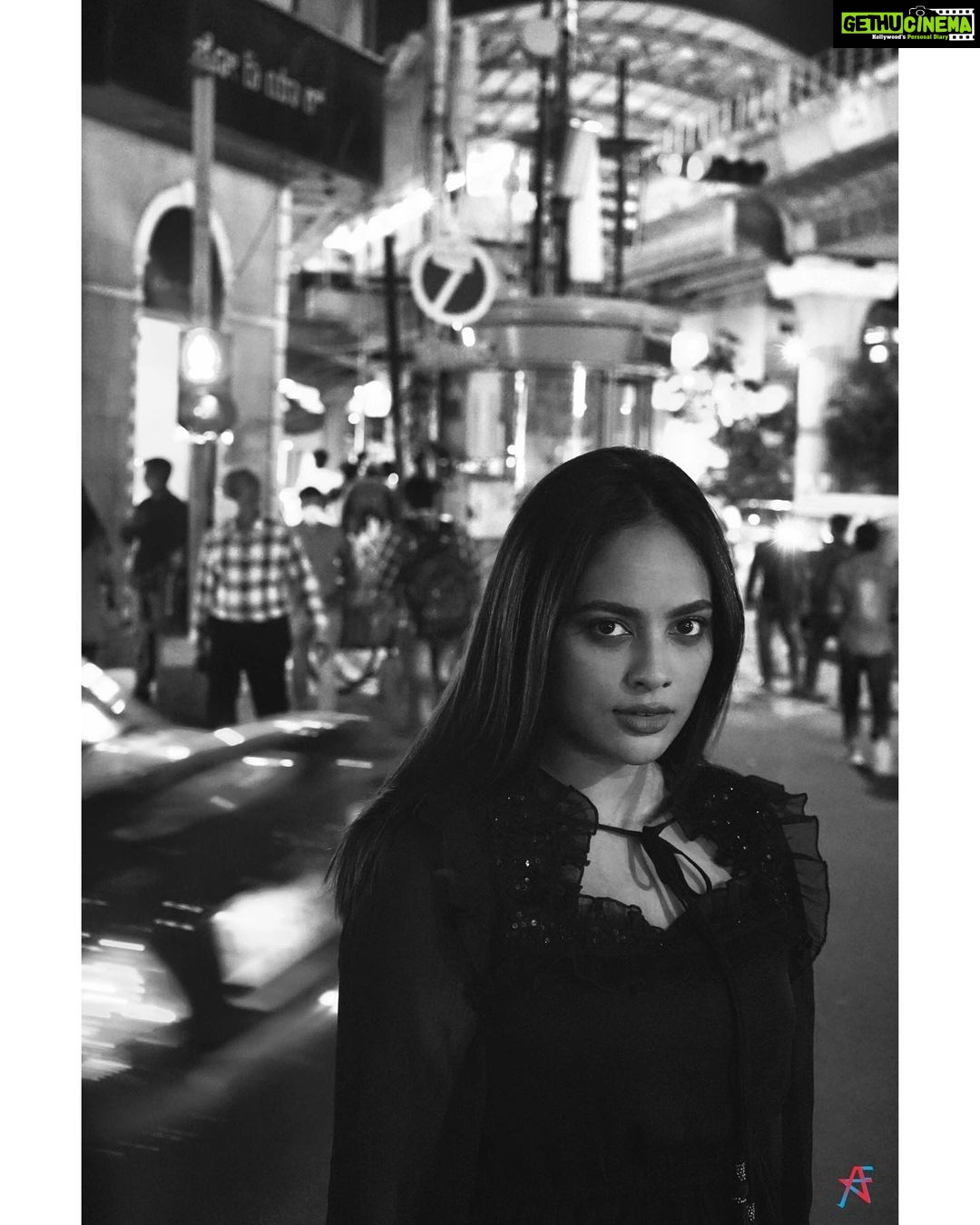 Nandita Swetha Instagram - Street fashion photography with beautiful @nanditaswethaa #fashion #photography #photoshoot #photographer #photooftheday #picoftheday #fashionshoot #actress #nanditaswetha #model #modeling #makeupartist #makeup #hairstyle #hairstylist #stylist #styling #beauty #beautyshoot #beautiful #portraitphotography #portrait #streetfashion #streetfashionphotography #blackandwhitephotography #sonya7iii #sonyalpha #antonyfernando #streetart #streetfashion #nightshoot