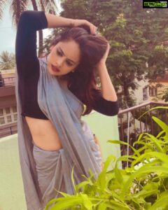 Nandita Swetha Instagram - Ups and downs Fat or slim Gud days n bad days Part of life-) . . Saree from @ . . #intsapic #instagram #instamood #pic #picoftheday #sareelove #sareedraping #sareedraping #sareeindia #sareefashion #sareestyle #south #southgirl #southactress #tfi #nanditaswetha #actress