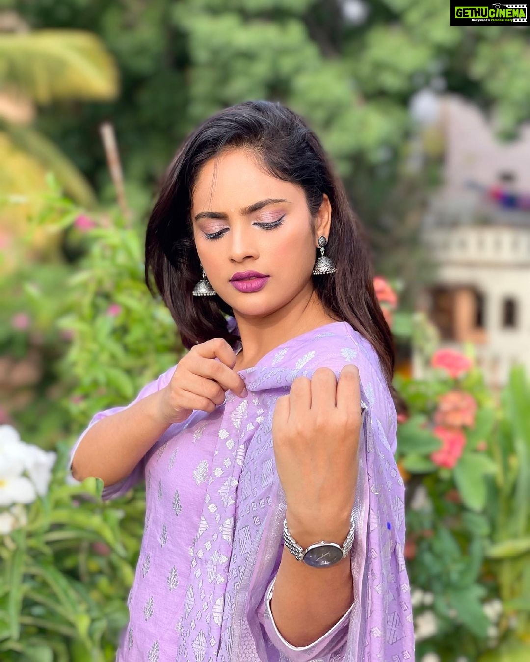 Nandita Swetha Instagram - ‘You know me. I’m heaven & hell’ . . Shot on @apple #iphone12promax Dress from @sai_fashion_emporium_salwars #eidlook #purple #salwar #outfit #outdoorshoot #click #makeup #pic #tfi #lockdown #staysafe