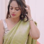 Nandita Swetha Instagram – That saree girl. it’s me😆😆
.
Clicked by @artistrybuzz_ 
.
Saree from @niramonlineclothing