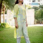 Nandita Swetha Instagram - ‘Looking forward to the brighter side of my life’ Becz I deserve it🦋🦋 . . Clicked by @kiransaphotography . . #homely #look #actor #poser #instagrammer #kurti #green #love #south #chennai #tamilactress #instapic #instagram #instadaily #curlyhair #shorthair #makeup #photographer #outdoorphotography #nanditaswetha