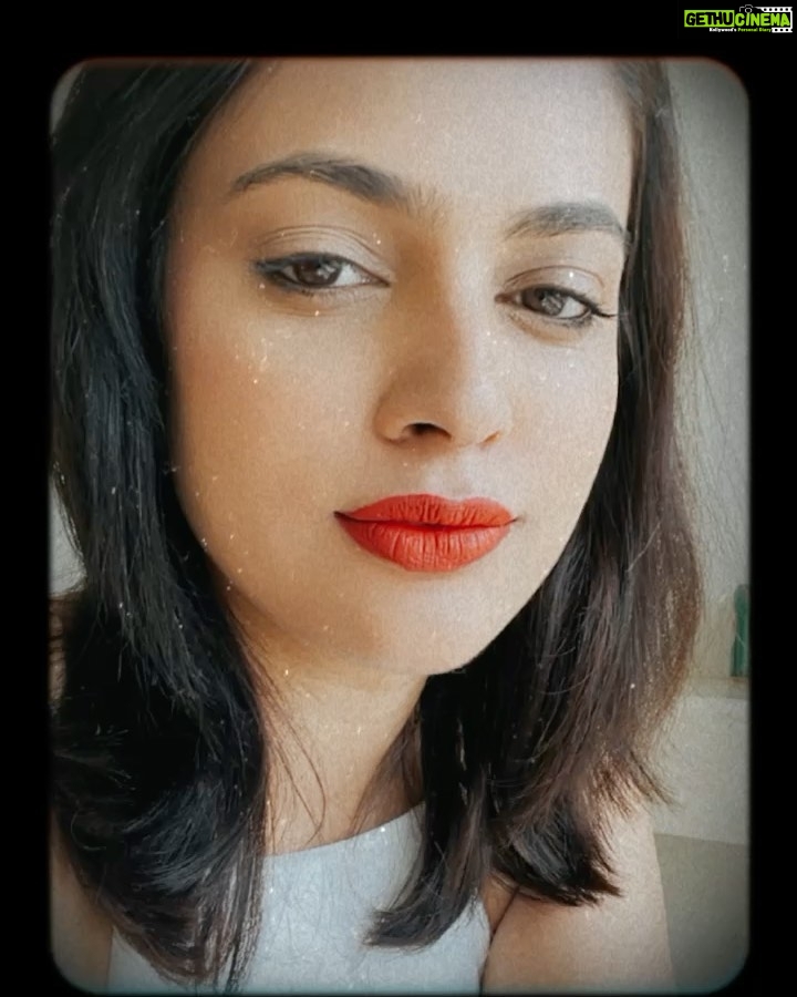 Nandita Swetha Instagram - ‘You deserve to be loved’ Love you All❤️ . . . #boomerang #lastdayof2020 #december2020 #selflove #selfgrowth #instafamily #instamood #instagood