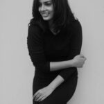 Nandita Swetha Instagram - I was careful to choose who I think will meet the challenge, but above all who I know who shares this type of thinking, among women there are several criticisms; instead, we should take care of each other. We are beautiful the way we are. Post a photo in black and white alone, written “challenge accepted” and mention my name.. I chose you because you are beautiful, strong and incredible. Let's ❤️ each other! #challengeaccepted Thank u for nominating me @harshikapoonachaofficial @devika_yadav_s @gaurinaidu @reshmakunhi . . I here nominating @prakash.sowmya @rashmideepak1830 @nithyaraam @makeupbydivyanagaraj @vaishaliikbetala @aishwaryarajessh @pansyraja @_gowri__shruthi_ @smitha.patil.735 @g.chakravarthyy @_anjalli_ @dimplehayathi @jayzbn15