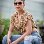 Nandita Swetha Instagram - It’s a process. Yo r innocent, yo learn by time, yo get confident, yo decide to showcase, yo enjoy the hard work. .swipe ➡️ . Clicked by @kiransaphotography 📸 . . Top - @veromodaindia Jeans - @zara Shoe - @zara Sunglass - @rayban . . Location - @hyattregencychennai . . #posing #poser #highbun #chennai #actor #shoot #photo #photooftheday #2020 #croptop #highwaist #fashion #look #instagram #nanditaswetha
