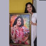 Nandita Swetha Instagram - You guys amaze me with these kinda surprises. Thank you @icandy_gifts for sending this. I love it . . . #gift #photo #frame #chennai #actresslife #instagood
