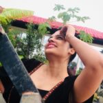 Nandita Swetha Instagram - When I thought the whole world is goin to be against me. One or the other held my hand to support me. When I thought everything is falling apart, My mind stayed strong. When I thought I am a badass girl, Every situation pointed me that how humble, patience, nice, loyal & so beautiful inside I am-) Hey all, let’s all move towards the positive end. God has his own plan for each n everyone. ‘Good Morning’ . . #thinker #selfmotivation #thatgirl #myself #blackdress #nomakeup #terracehouse #terraceclick #portrait #timer #apple #iphone #bangalore #terrace #flower #thoughts #peace #positivevibes #positivity #positiveenergy Bangalore, India