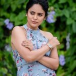 Nandita Swetha Instagram – Hi all-) let’s chat😊
.
.
Clicked by @kiransaphotography 
. 
#letschat #shoot #photo #actress #actresslife #chennai #poser #south #lowbun #hairstyle #makeup