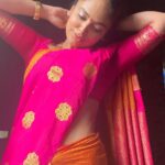 Nandita Swetha Instagram – That saree lover is me❤️❤️
.
Saree from @saishrithestyleinyou 
.
#saree #poser #selfie #sareelove #collaboration #habba #festival #latepost #pinksaree #yellow #homely #traditional #smile #ready #girlthing #love #insta #instagram #sareepic