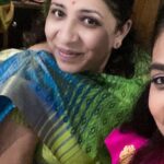 Nandita Swetha Instagram - #2005 to #2020 . . @vj_hemalatha . . @prakash.sowmya . . #friends #2005 #2020 #habba #varamahalakshmipooja #sarelove #pink #yellow #actors #smile #instapic #instagram #lakshmi #friendship #bangalore