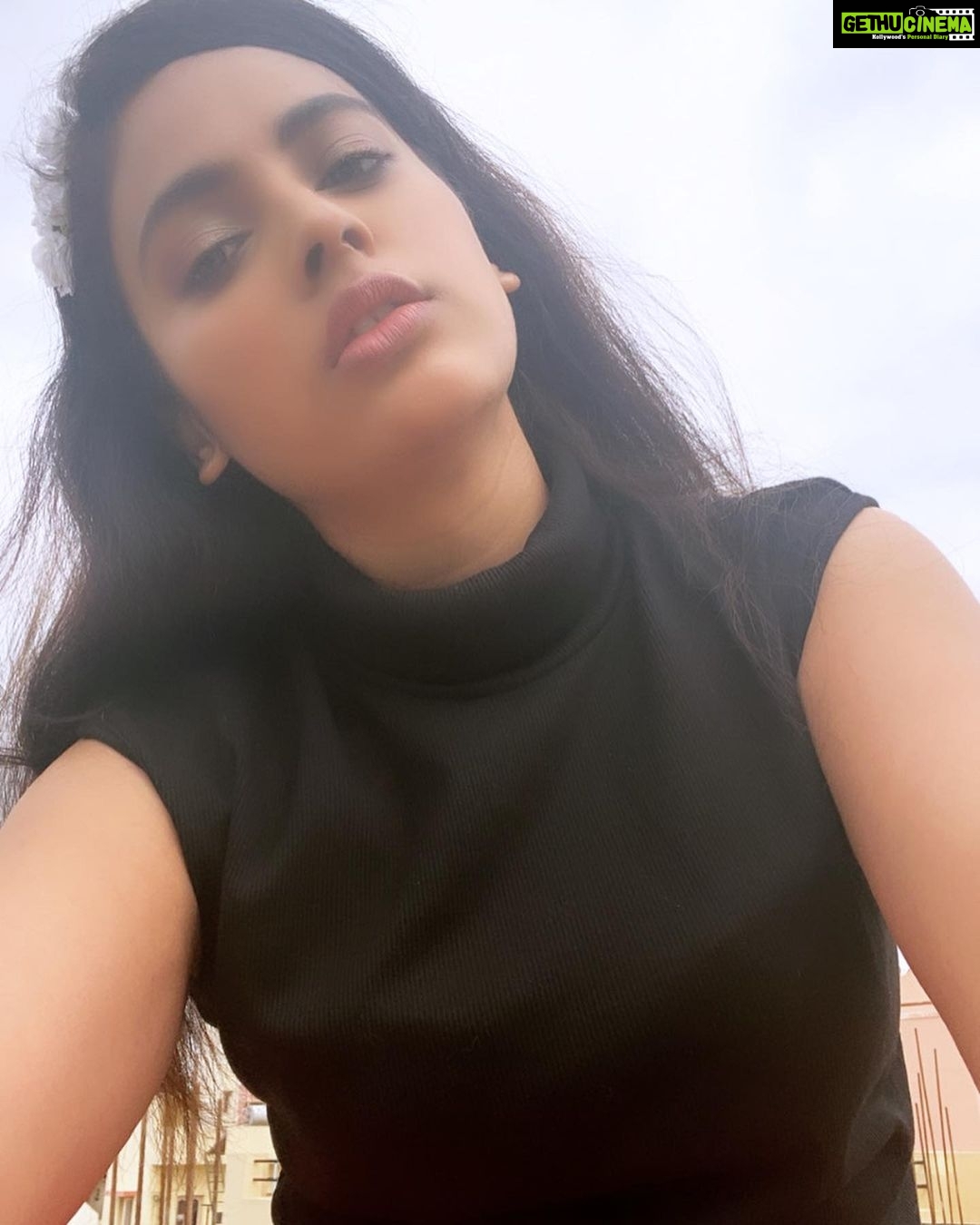 Nandita Swetha Instagram - Ok some #sunset clicks #voguechallenge accepted #blackoutday2020 #maskiseverything #maskisthenewnormal #staysafe . . @vogueindia @apple #iphone11pro