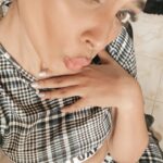 Nandita Swetha Instagram - ‘Give it a shot’ . . #selfies #selflove #blue #coord #makeupon #instapic #instagram #poser #actor #positive #silence #home #makeup #products #south #bangalore #mood #ootd #selfquarantined