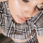 Nandita Swetha Instagram - ‘Give it a shot’ . . #selfies #selflove #blue #coord #makeupon #instapic #instagram #poser #actor #positive #silence #home #makeup #products #south #bangalore #mood #ootd #selfquarantined