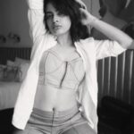 Nandita Swetha Instagram - ‘Take me back to those days where I use fly a lot’ . . Shot by @sandeep_fp . Outfit Shirt borrowed from @sandeep_fp Crop top- @zara Palazzo - street shopping . Shot on @canon #g7xmarkii . #nomakeup #casual #white #indoor #broclick #canon #shorthair #shorthairdays #frizzyhair #throwback #blue #hyderabad #actor #southactress #poser #instagood #instapic #trending