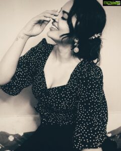 Nandita Swetha Instagram - ‘ Yes, I am an Old school Girl’ 
Shot on @apple .
.
.
#pulkadot #croptop #aesthetic #athentic #selfportrait #click #instapic #instagram #pose #iphone11pro #makeup #lockdownlife #lockdown #quarantine #staysafe