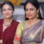 Nandita Swetha Instagram – Indian fashion mix✨
@nanditaswethaa wearing a beautiful silk saree and i am wearing a Indo-western outfit.
Both look beautiful in its own way 
.
.
.
Saree from : @mayurika_thefreshfashion
.
.

#vsway#fashiongram#fashionaddict#love #fashionista #photography #instagood #photooftheday #art #picoftheday #photo #artist #instadaily #fashion #fashiondiaries #nanditaswetha#hyderabad#southindianweddings#ootd#fashionblogger #actress Bangalore, India