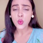 Nandita Swetha Instagram - Hey all, here is the minimal makeup product I used for casual outing. Foundation - @wetnwildbeauty Concealer- @wetnwildbeauty Compact powder - @maccosmeticsindia Kajal - @maccosmeticsindia Lipstick - @bellavoste Eyebrow pencil - @nykaabeauty #makeup #beauty #simplelook #homely #casual #actor #indianinfluencer #home #quarantinelife #staysafe #brands #products #price #lipstick #foundation #concealer #igtv #lookbook #simple #beautyvlogs