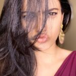 Nandita Swetha Instagram - Hey guy, lot of you have been keep asking me to do a Saree look. Here it is.. It may look so many products that have used. Come on we gals like it😍😍😍 Color corrector - @shiseido Primer - @inglot_cosmetics Eye shadow - @sephora_india Eye brow corrector - @miniso.official @nykaabeauty Eye liner - @miniso.official Mascara - @maybelline @nykaabeauty Concealer n Foundation - @narsissist Compact powder, dark shade, highlighter- @maccosmeticsindia Glowy highlighter - @wetnwildbeauty Blush - @sephora_india Lipstick - @maccosmeticsindia #mocha Setting spray - @bobbibrownindia P.S - As many asked about the saree- Randomly shopped in #commercialstreet #bangalore Blouse - designed by @nanditaswethaa 🥰🥰 Ok ok m done🙈🙈🙈 #makeup #beauty #beutyinfluencer #actor #brands #collaboration #saree #blouse #beautyprodcuts #skin #socialmediamarketing #bangaloregirl #products #beautymakeup #homelymakeover #silkyhair #funnyme #makeuplove #instavideo #igtvvideo #beautyvlogger Music: B.there.4.u Musician: Jef