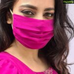 Nandita Swetha Instagram - How about flaunting my bestie's creation! Wearing stylist designer @reshmakunhi design. Check out her profile to order customized masks. #outdoor #designerwear #selfportrait #edited #pink #purple #flaunt #passion #instadaily #positivevibes #skyispink #nanditaswetha