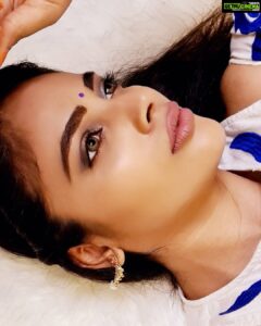 Nandita Swetha Instagram - 'FOCUS on you, until the FOCUS is on YOU' .

Swiperight👉
.
Shot on @samsungmobile @samsungindia #S20ultra .
#Unedited 
Salwar - @myntra .
.
Makeup products used-
Face prep - @farsalicare
Primer - @inglot_india
Foundation - @sephora_india @sephora concealer- @maccosmetics @narsissist
Setup powder - @narsissist
Eye shadow pallette - @sephora
Eye brow corrector - @nykaabeauty
@minisoindia
Mascara - @maybelline
Highlighter - @mac @wetnwildbeauty
Blush - @narsissist
Lipstick - @victoriassecret
#velvetmatt .
#makeup #look #homely #eyebrow #lipstick #actress #ownmakeup #portrait #photography #bangalore #qurantinelife #actresslife #instagood #instadaily #positivevibes #positivity #flawlessmakeup #flawlessskin