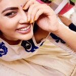 Nandita Swetha Instagram - Remember the last time you laughed out loud. Comment below the reason Swipe right......... #selfclick #selfcare #selflove #laugh #pureheart #smile #homely #instapic #instagram #portrait #notedited #candid #loveyourself #S20ultra